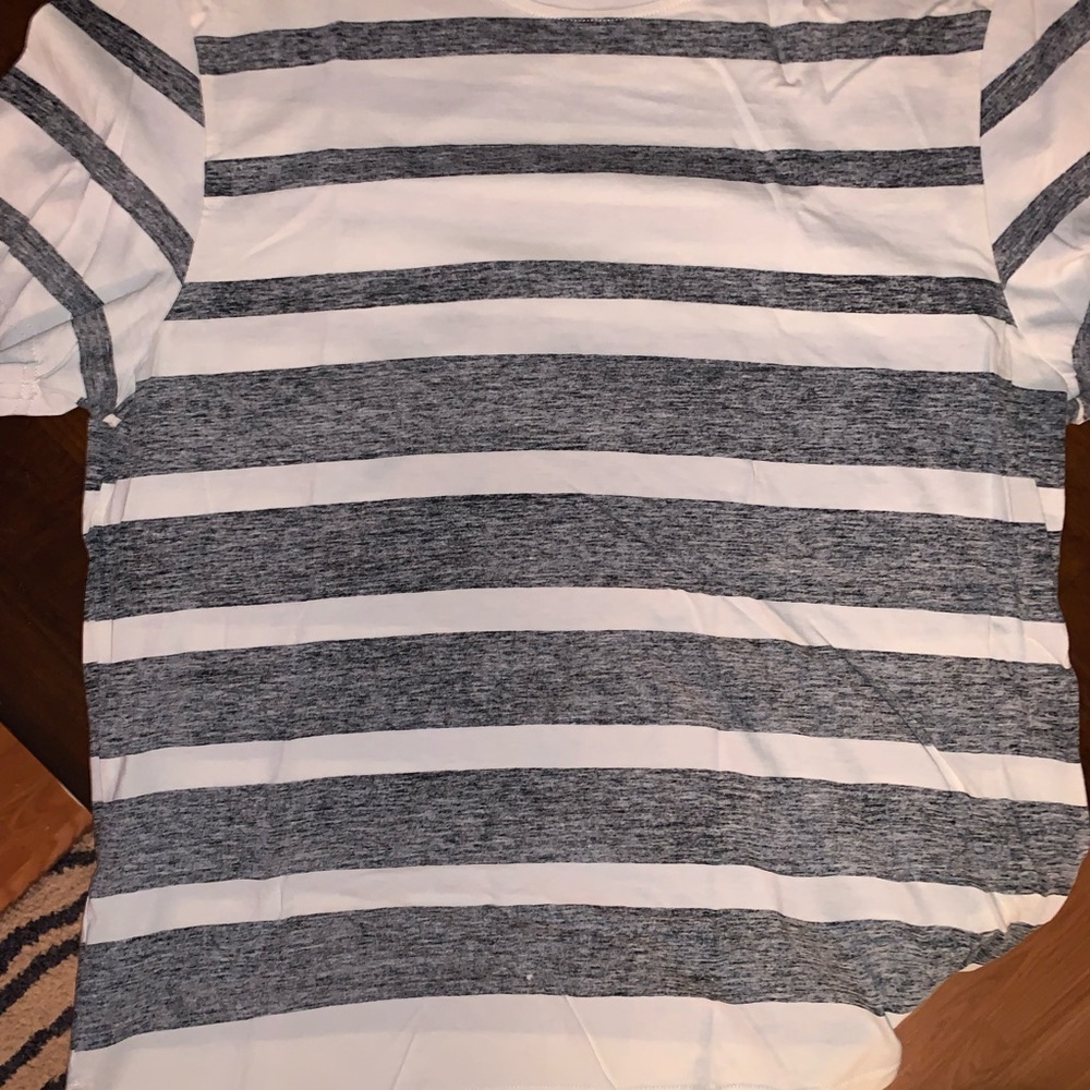Striped Tee - Picture 2 of 5